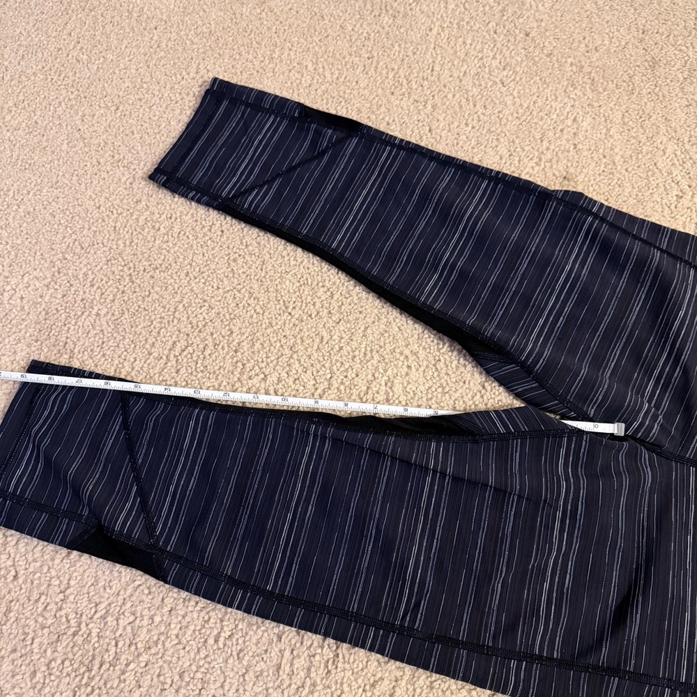 Lululemon Athletica Pace Rival Crop Black Patterned Leggings - Picture 5 of 10